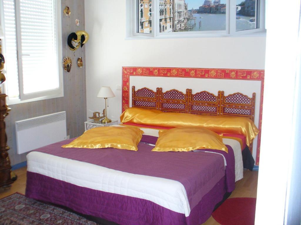 Chambre D'Hotes Dyrslot Saint-Denis-de-Pile 部屋 写真