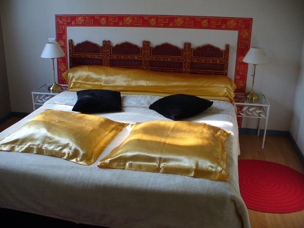 Chambre D'Hotes Dyrslot Saint-Denis-de-Pile 部屋 写真
